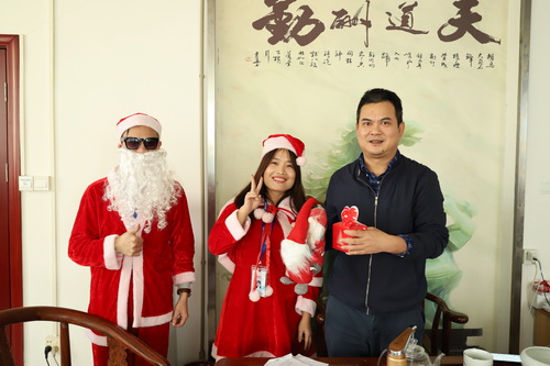 IMG_7999_调整大小.JPG